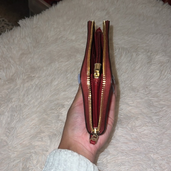 Coach Wallet - Picture 4 of 5